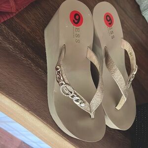 Guess sandals never worn